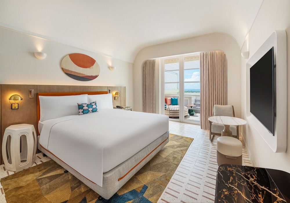 La Festa Phu Quoc, Curio Collection By Hilton, Singapore