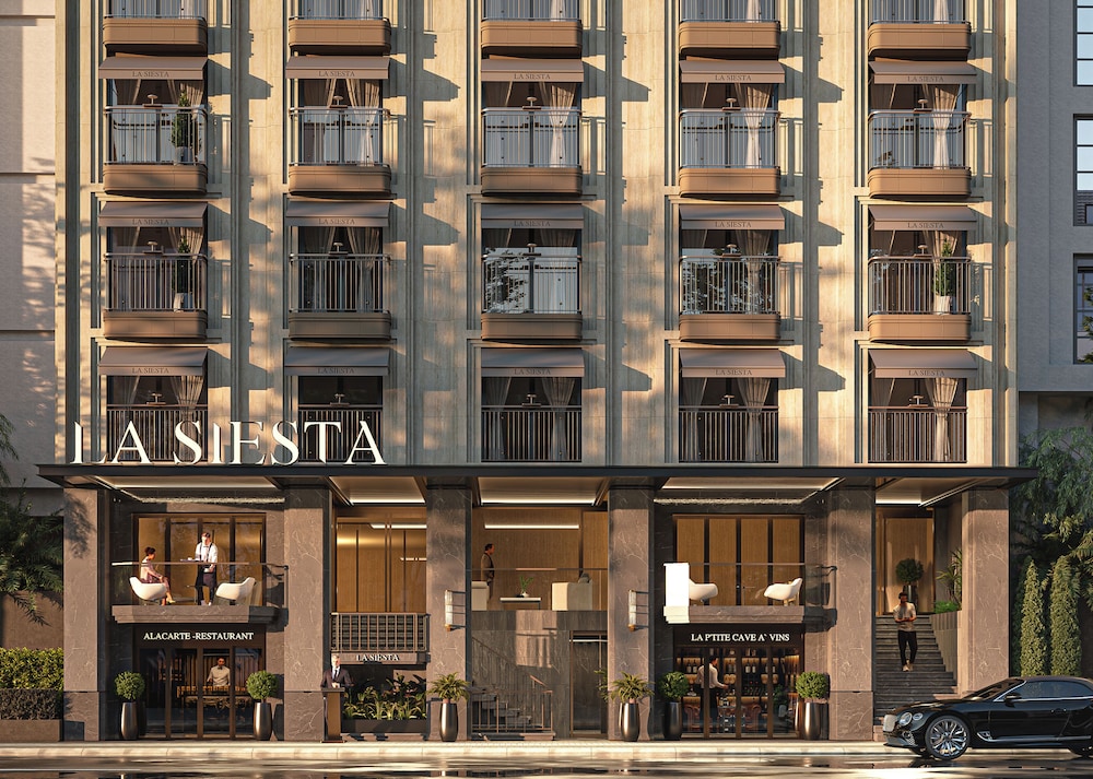 La Siesta Premium Saigon Central, Singapore