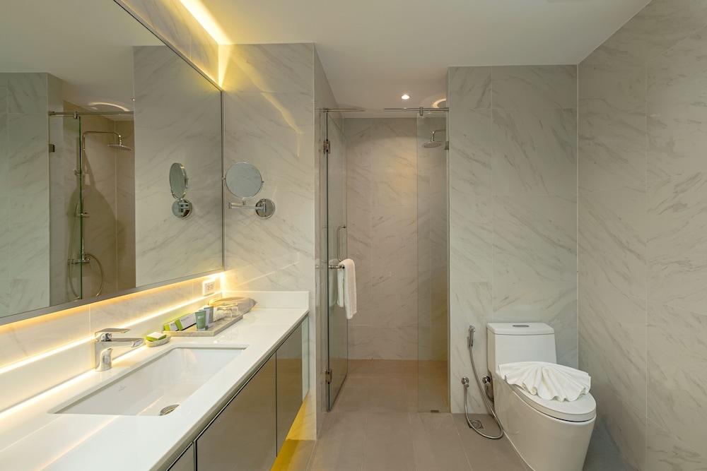 Photo of Wyndham Garden Naithon Phuket, 4-star hotel in Layan Beach
