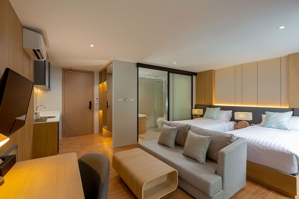Photo of Wyndham Garden Naithon Phuket, 4-star hotel in Layan Beach
