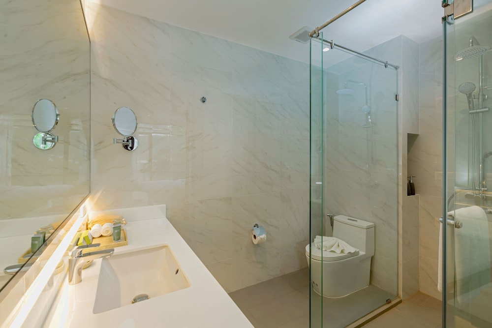 Photo of Wyndham Garden Naithon Phuket, 4-star hotel in Layan Beach