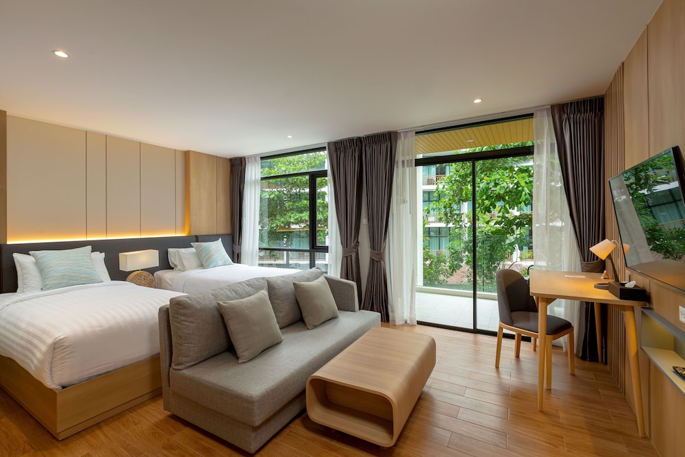 Wyndham Garden Naithon Phuket, 4-star hotel in Layan Beach