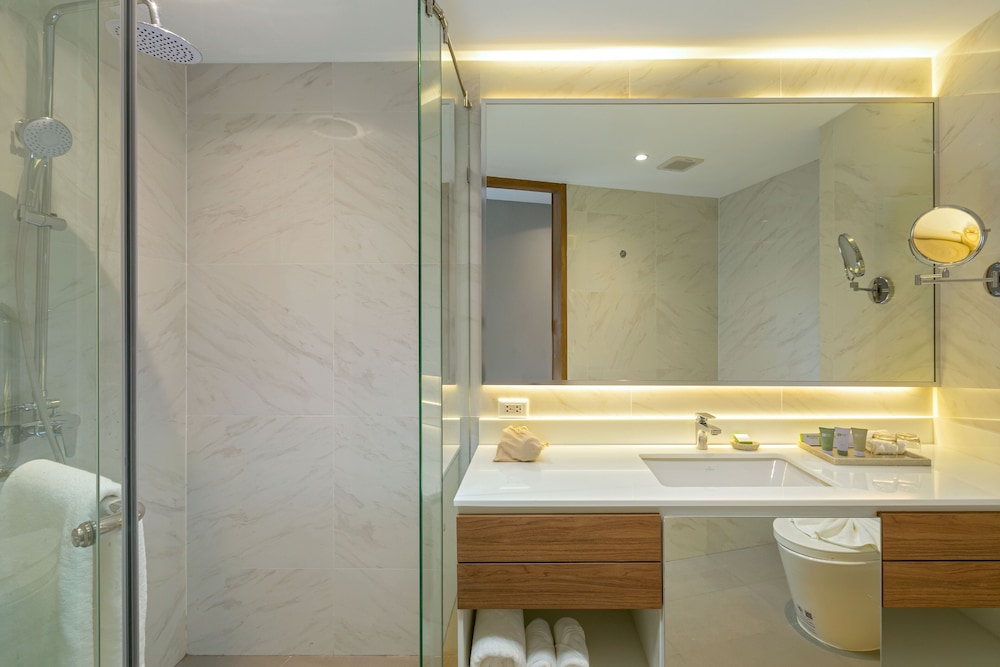 Photo of Wyndham Garden Naithon Phuket, 4-star hotel in Layan Beach