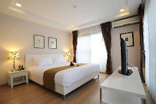Centara Grand & Bangkok Convention Centre At Centralworld, Singapore