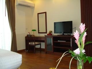 Patong Resort, Singapore