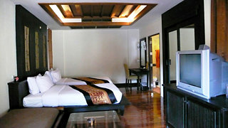Centara Hotel Hat Yai, Singapore