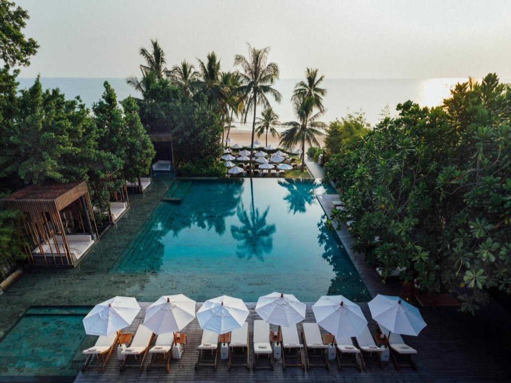 Cape Nidhra Hotel Hua Hin, Singapore
