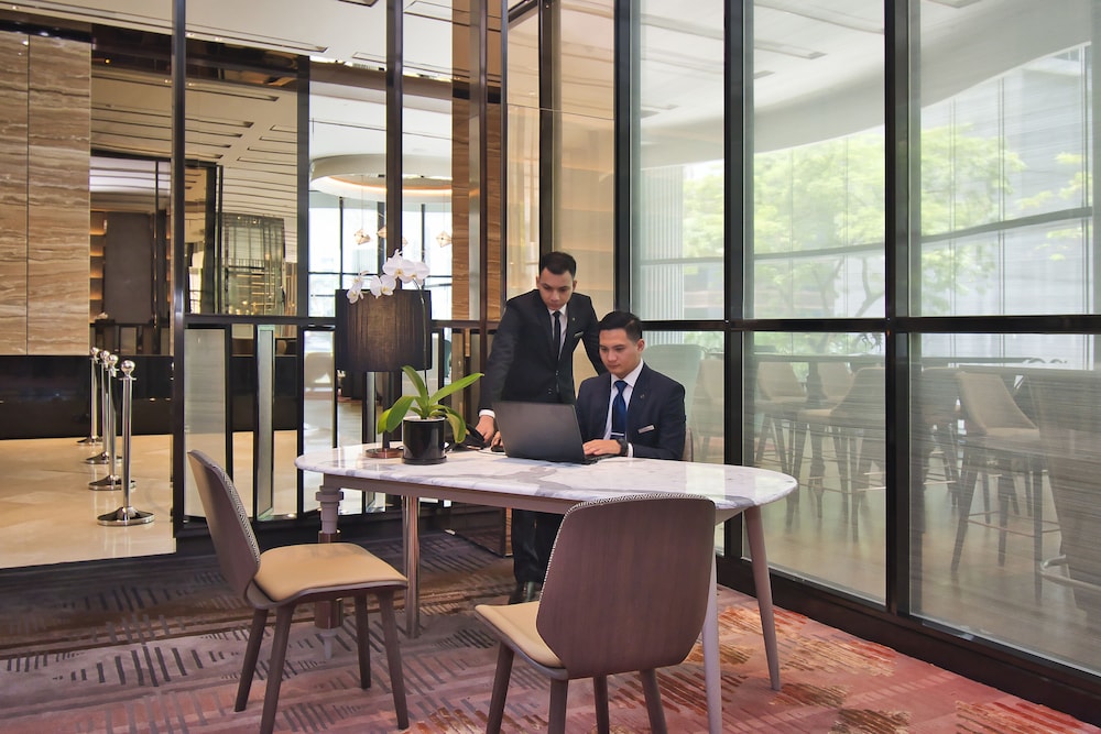 Photo of EQ Kuala Lumpur, 5-star hotel in Kuala Lumpur (and vicinity)