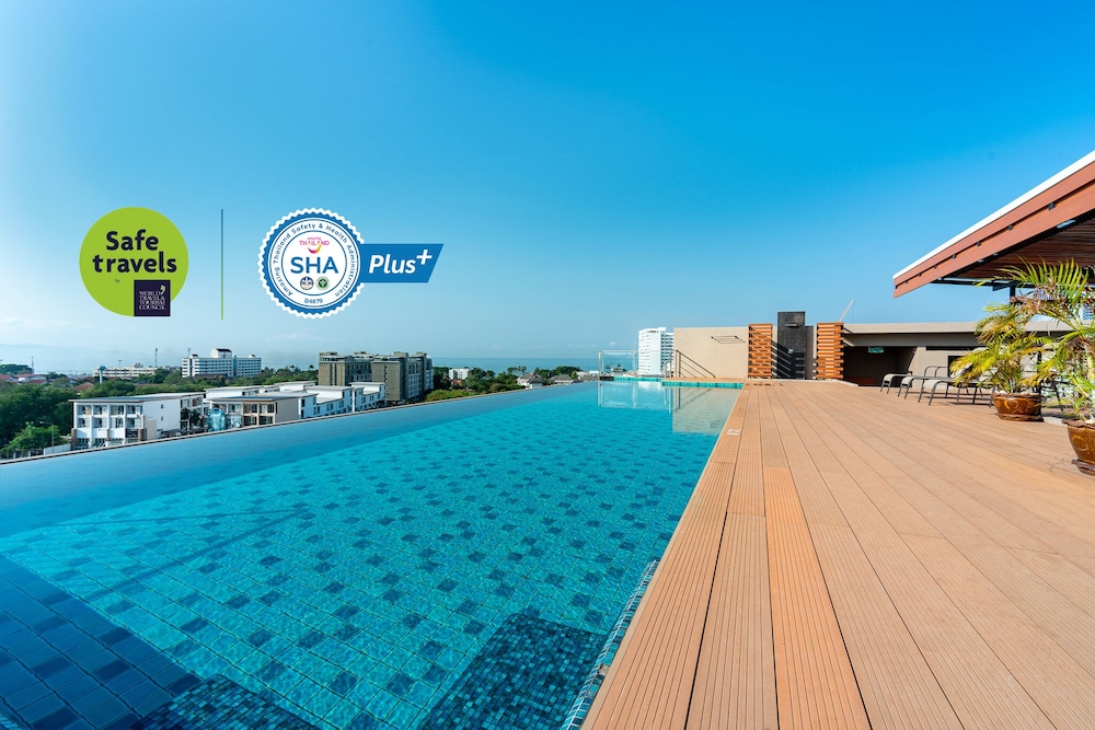 LawinTa Hotel Pattaya, Singapore