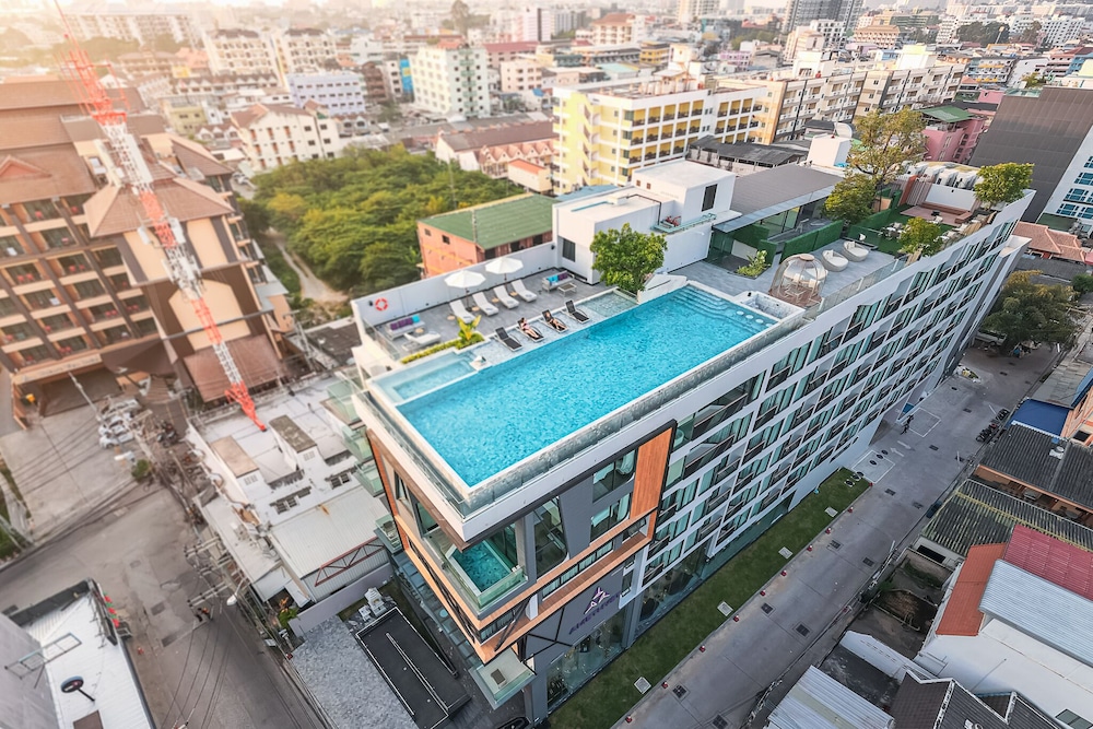Amethyst Hotel Pattaya, Singapore