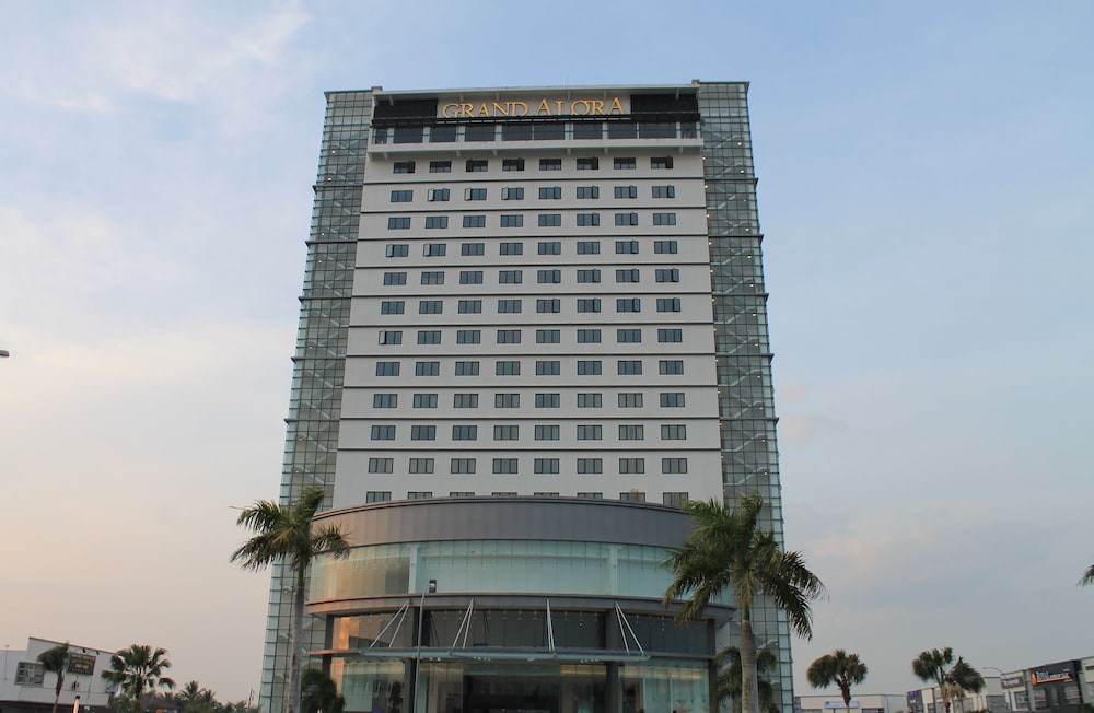 Grand Alora Hotel, Singapore