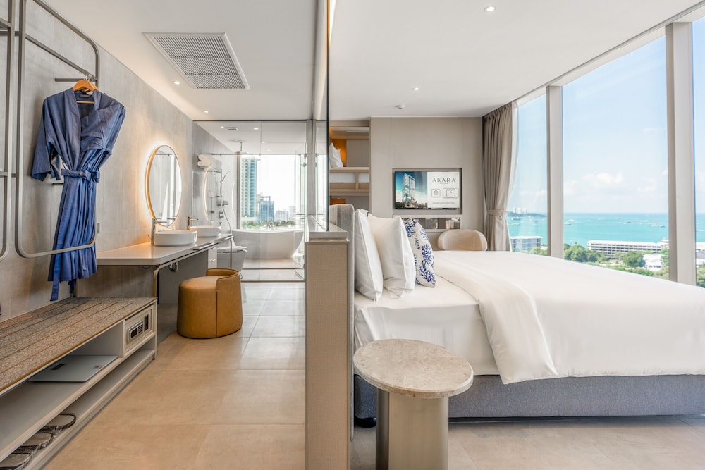 Akara Hotel Pattaya, Singapore