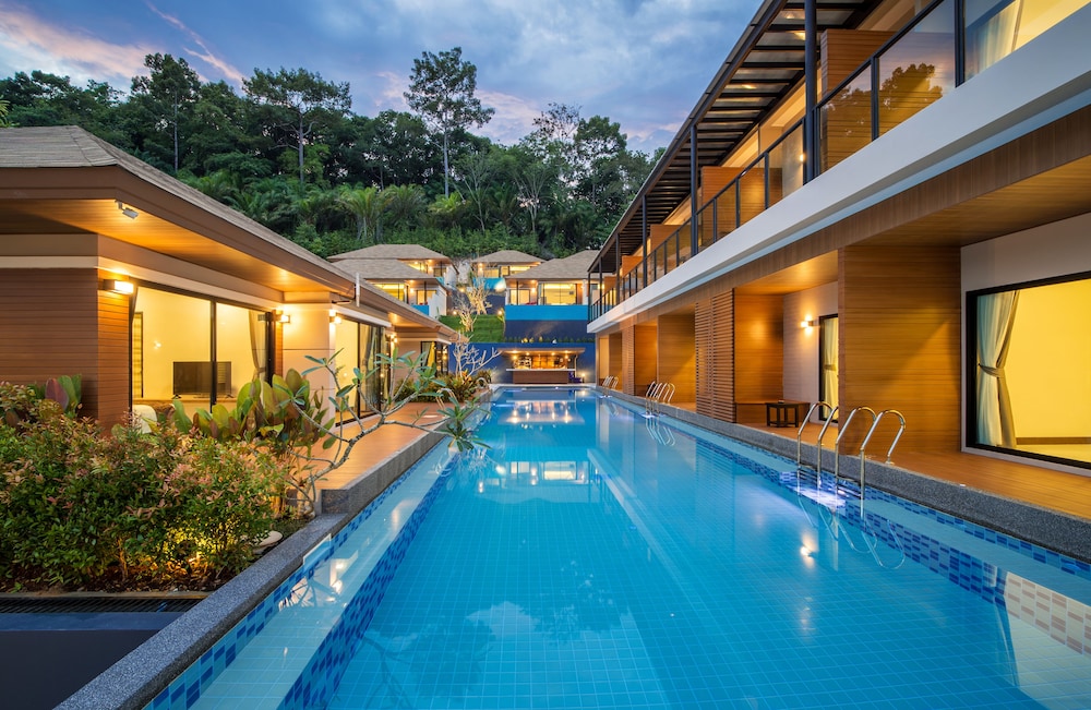 Chermantra Aonang Resort and Pool Suite, Singapore