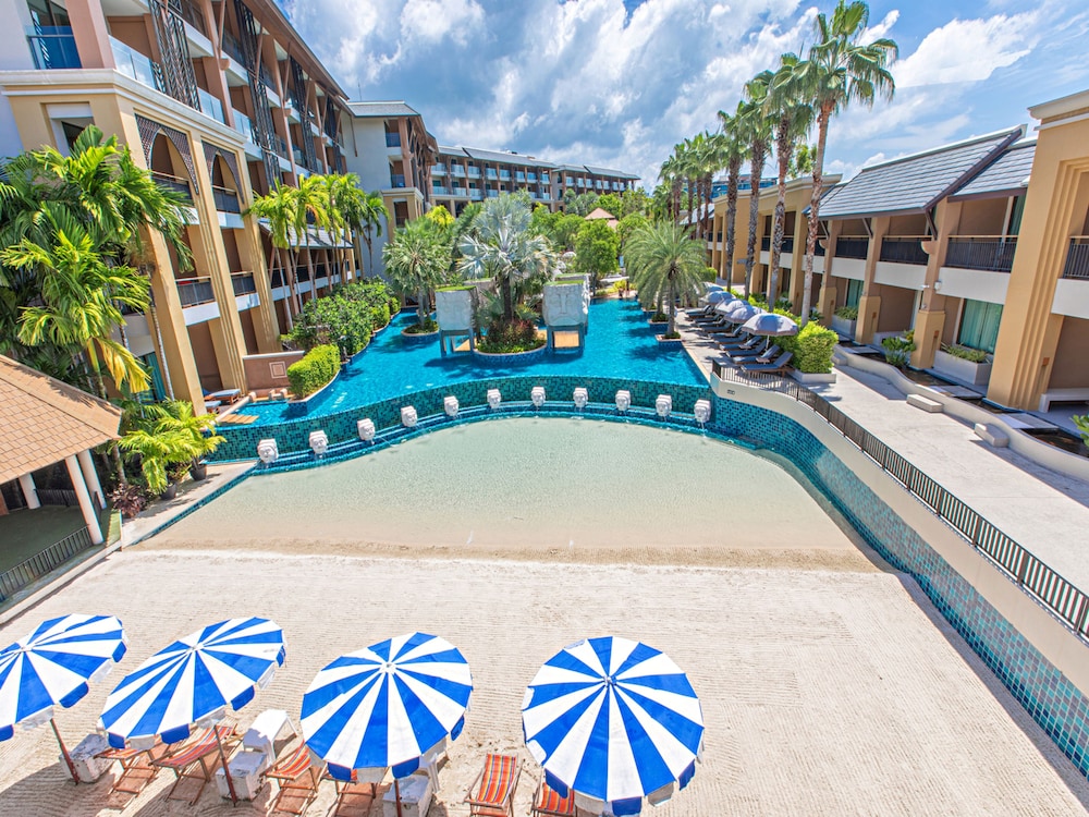 Rawai Palm Beach Resort, Singapore
