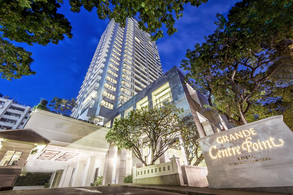 Grande Centre Point Ploenchit, Singapore