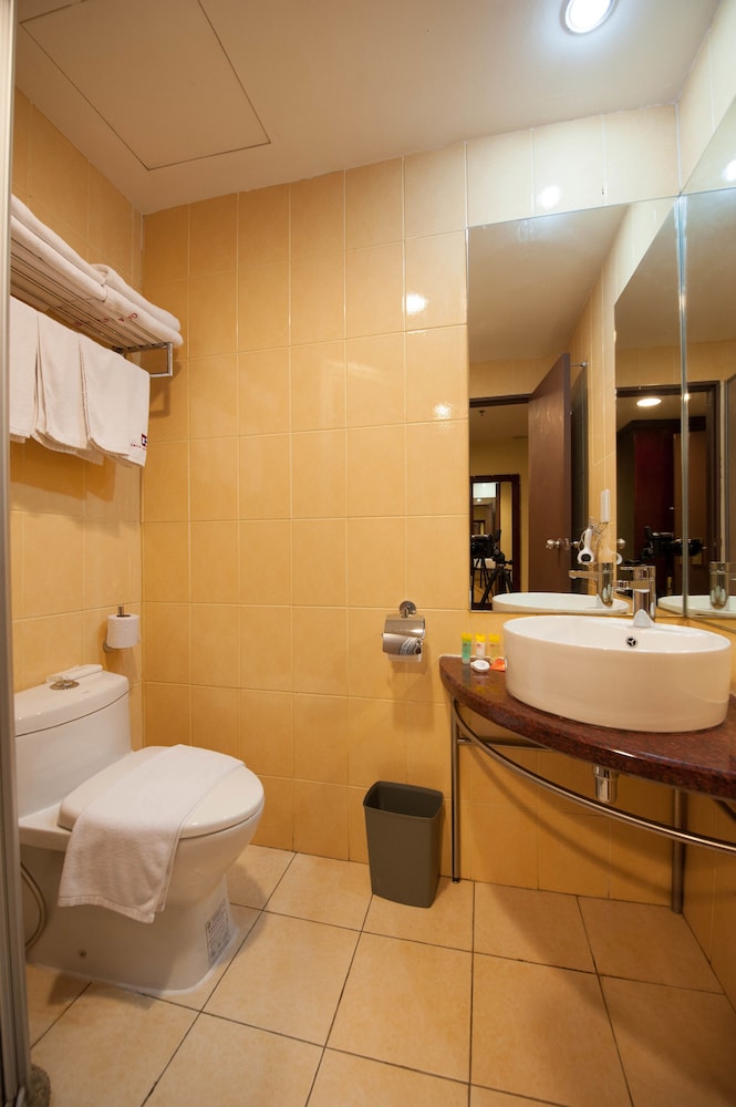 Photo of Gaya Centre Hotel, 3-star hotel in Kota Kinabalu (and vicinity)