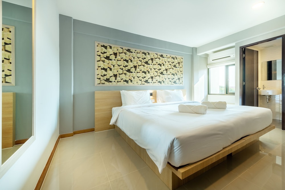 Plaai Play Hotel, Singapore