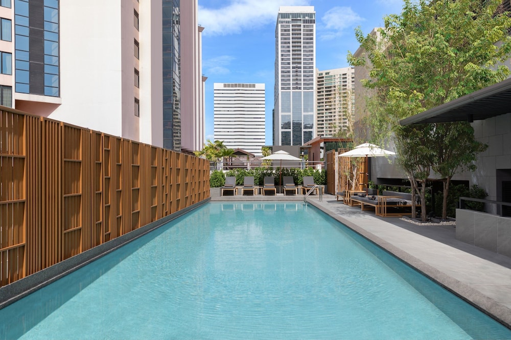 Courtyard by Marriott Bangkok Sukhumvit 20, Singapore