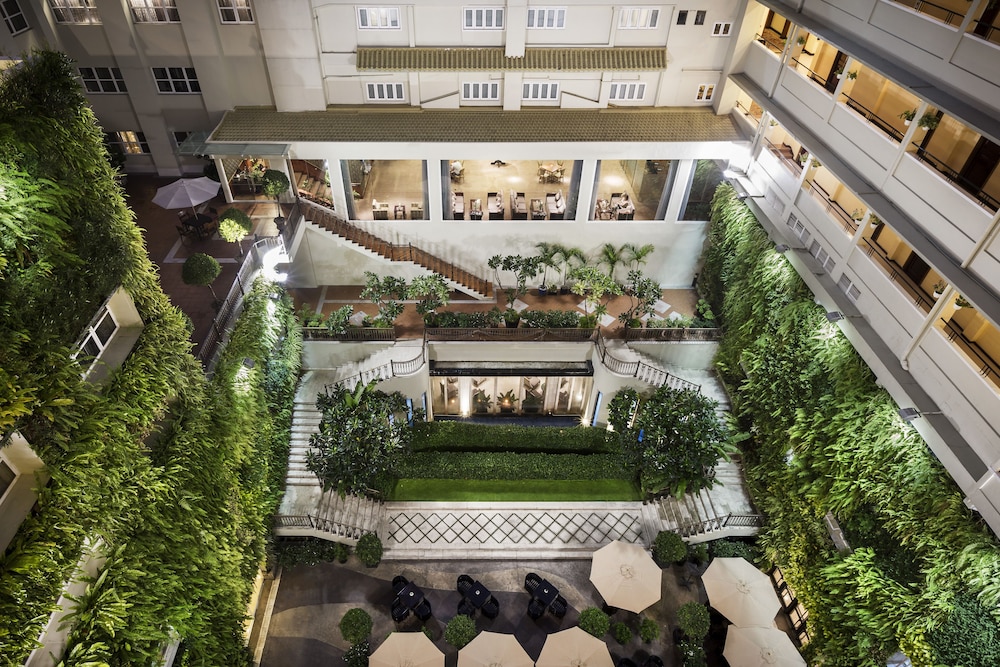 Rex Hotel, Singapore