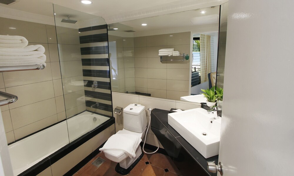 Photo of Holiday Villa Resort & Beachclub Langkawi, 4-star hotel in Langkawi