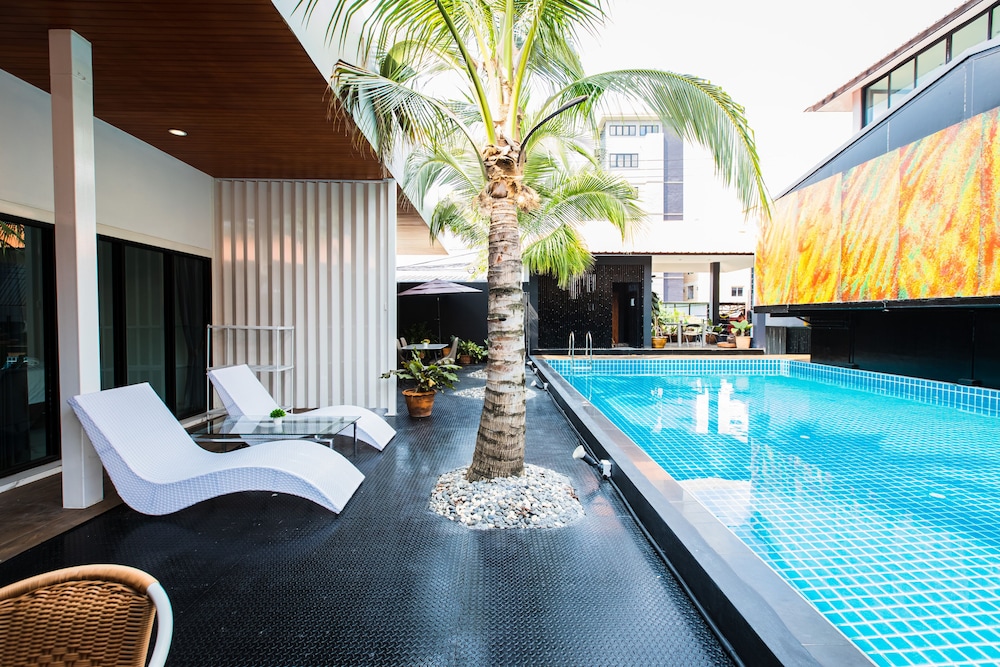 PP@Hotel Rangsit, Singapore