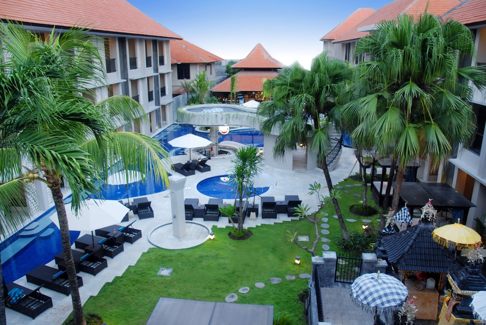 Grand Barong Resort, Singapore