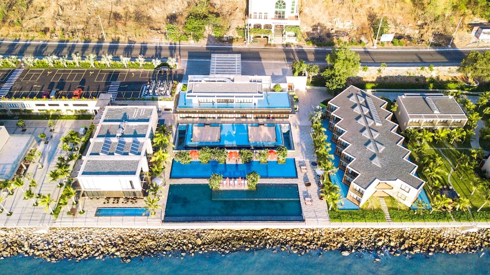 Marina Bay Vung Tau Resort & Spa, Singapore