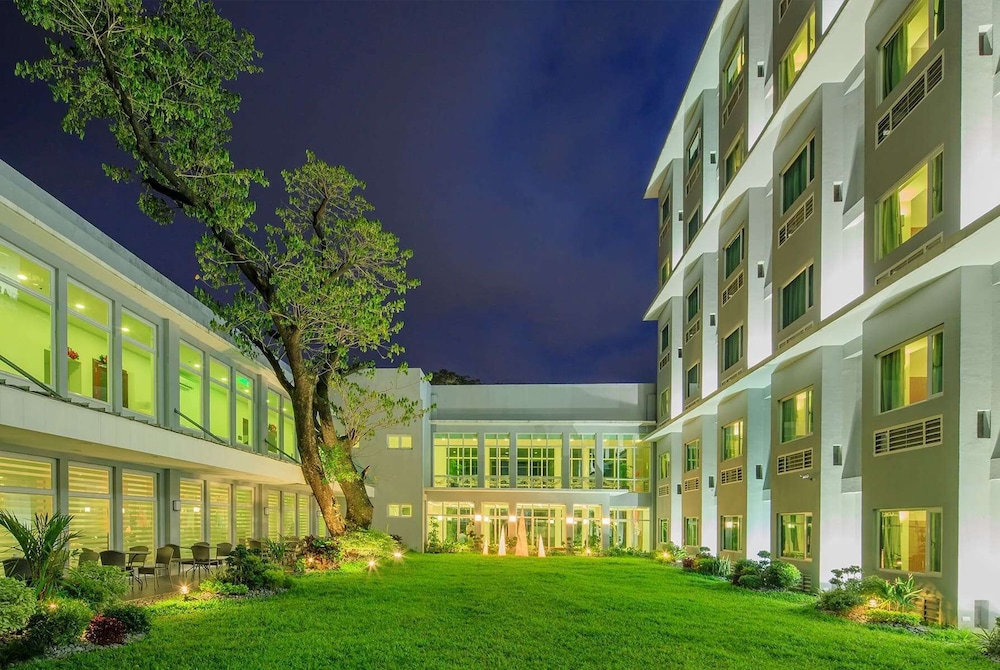 Photo of Microtel by Wyndham UP Technohub, 3-star hotel in Diliman