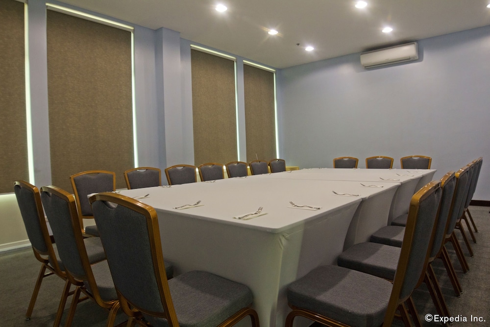 Photo of Microtel by Wyndham UP Technohub, 3-star hotel in Diliman