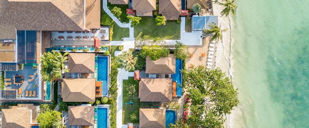 The Briza Beach Resort, Samui, Singapore