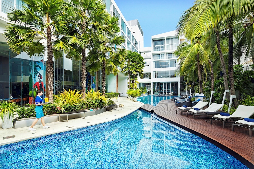 Hotel Baraquda Pattaya By Heeton, Singapore