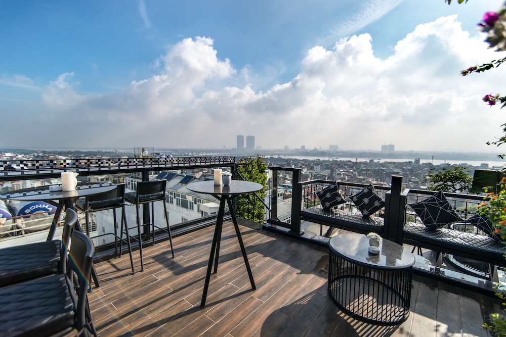 La Nueva Boutique Hotel Ha Noi, Singapore