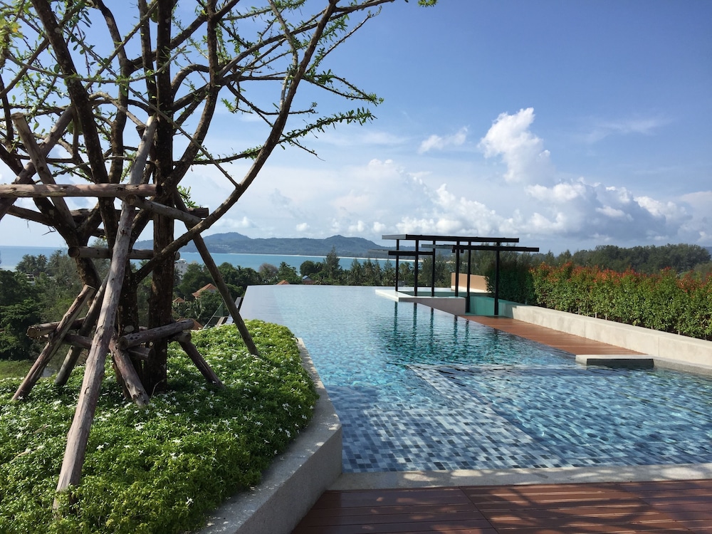 6 Avenue Surin by Lofty, Singapore