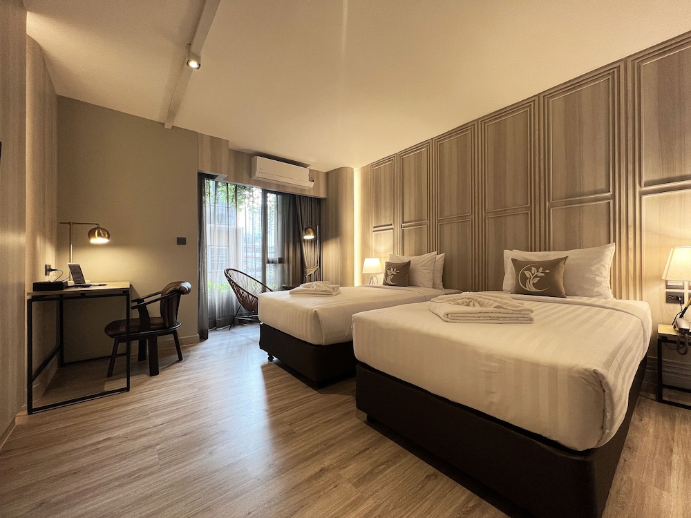 @Nares Hotel, Singapore