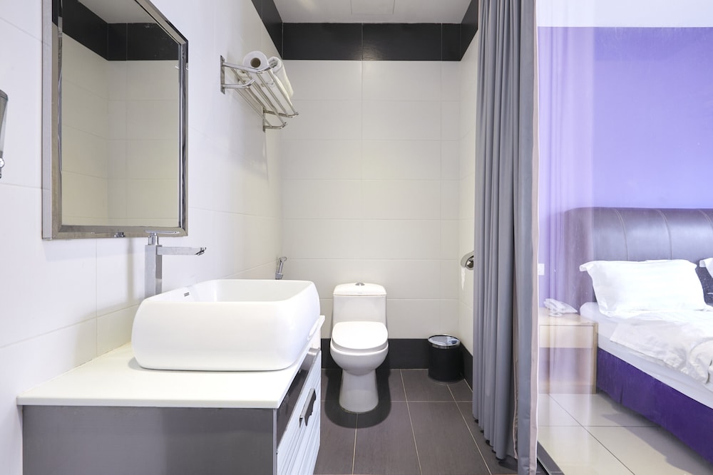 Photo of East Sun Hotel Sekinchan, 3-star hotel in Sekinchan