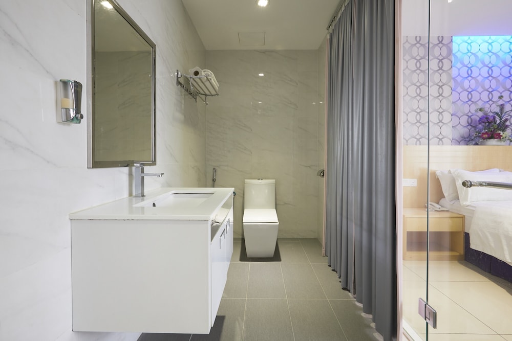 Photo of East Sun Hotel Sekinchan, 3-star hotel in Sekinchan