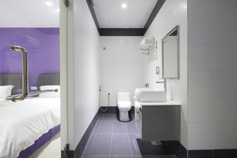 Photo of East Sun Hotel Sekinchan, 3-star hotel in Sekinchan