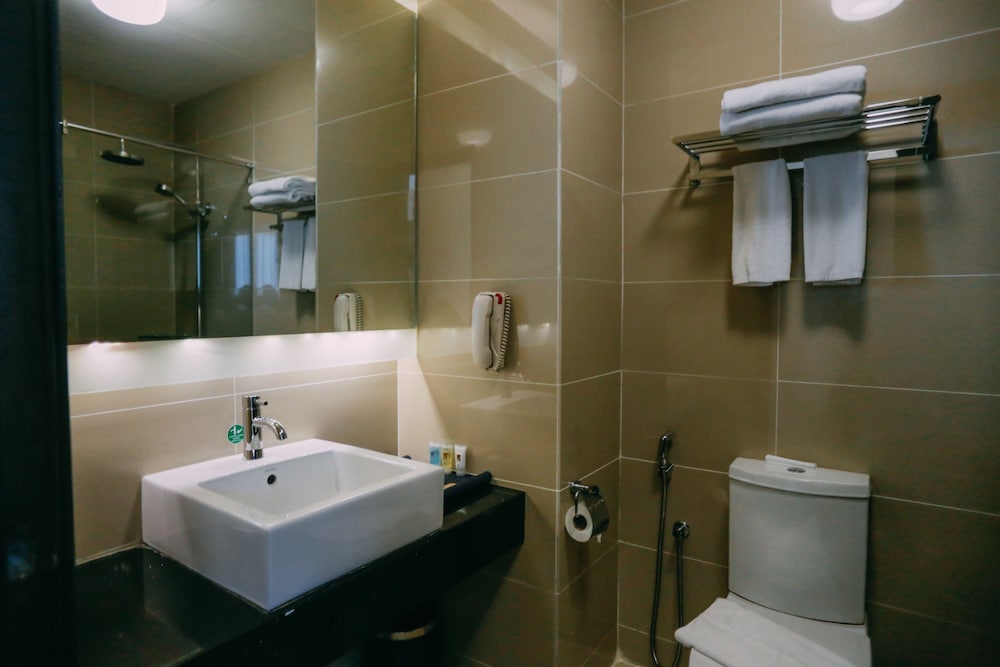 Photo of Hotel Granada Johor Bahru, 3-star hotel in Johor Bahru (and vicinity)