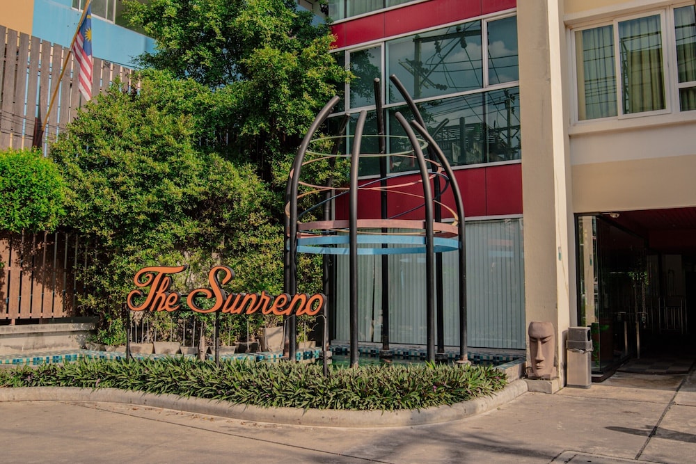 The Sunreno Hotel, Singapore