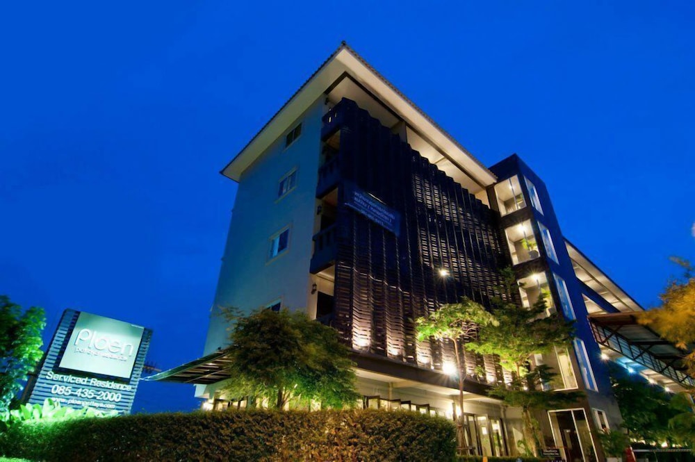 Ploen Pattaya Residence by Tolani, Singapore