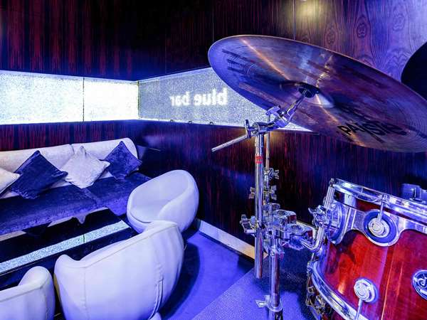 Novotel World Trade Centre Dubai, Singapore