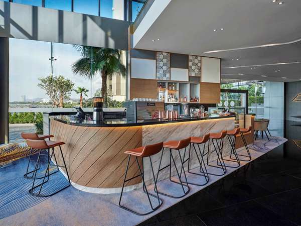 Novotel Marina Sriracha, Singapore