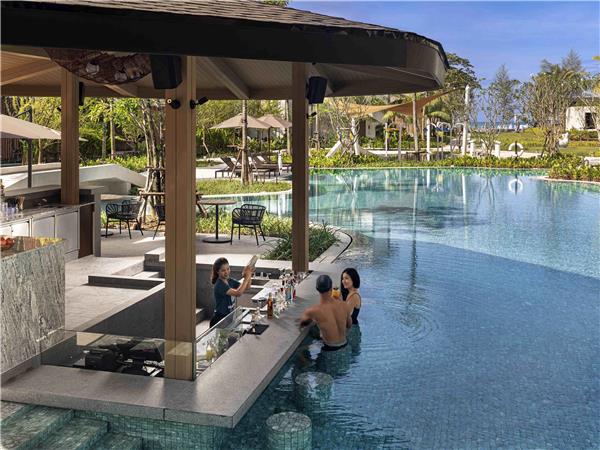 Pullman Khao Lak Resort, Singapore