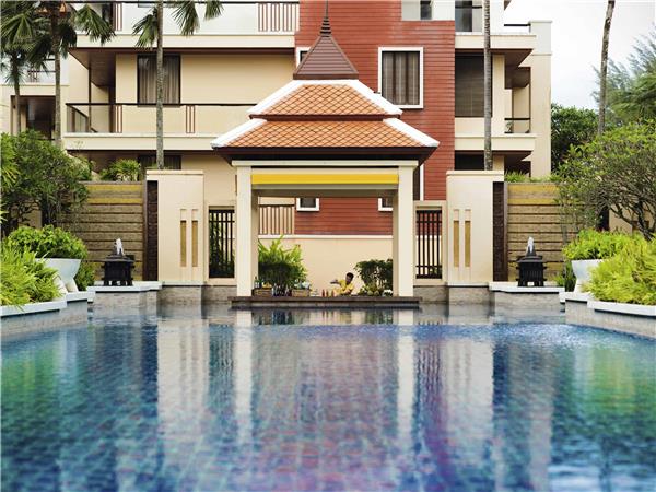 Mövenpick Phuket Bangtao, Singapore