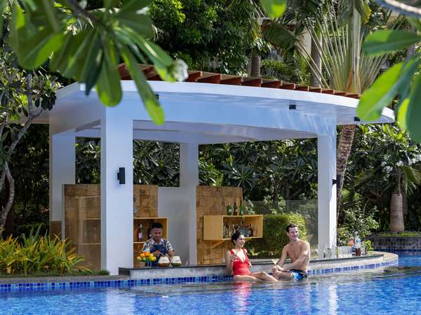 Mövenpick Resort & Spa Boracay, 5-star hotel in Aklan