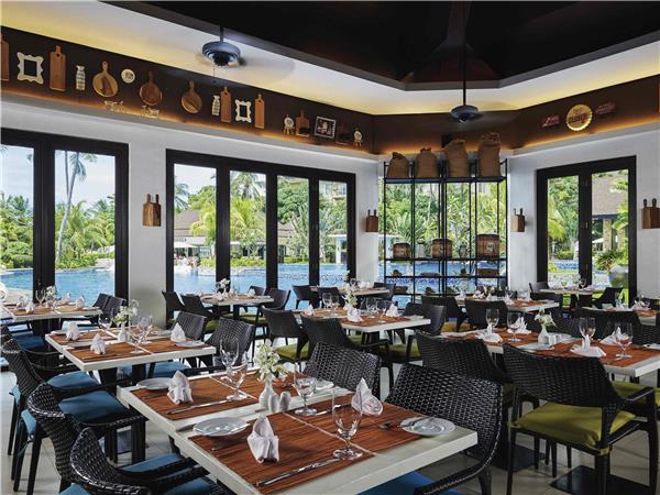 Photo of Mövenpick Resort & Spa Boracay, 5-star hotel in Aklan