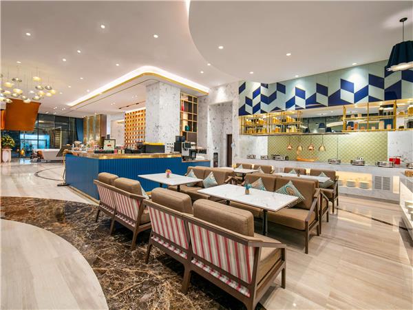 Mövenpick Living West Hanoi, Singapore