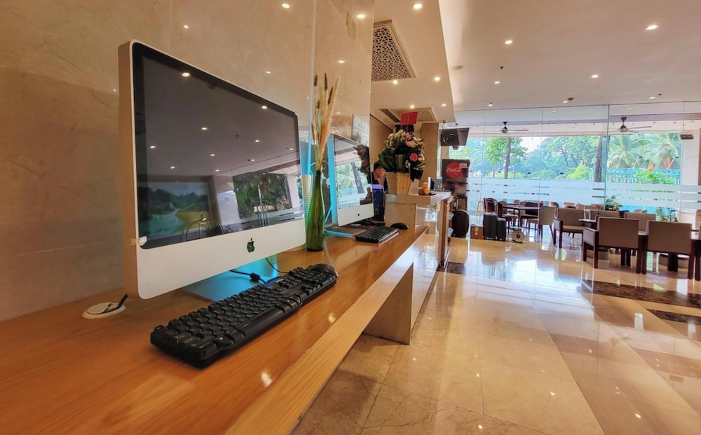 G8 Diamond Hotel Saigon, Singapore