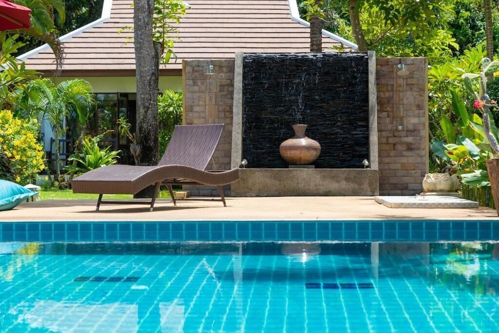 EASY TIME by MARALEINA, Singapore