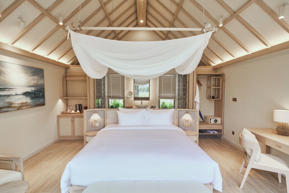 Carabeach Retreat, Singapore